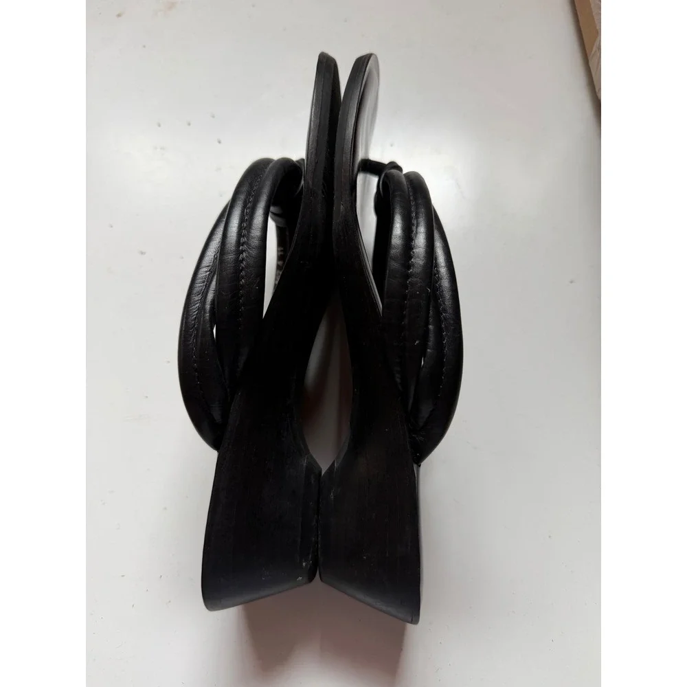 APOSTROPHE Becca Black Leather Wedge Sandals Padded Thong Slides Mens 6M Brazil